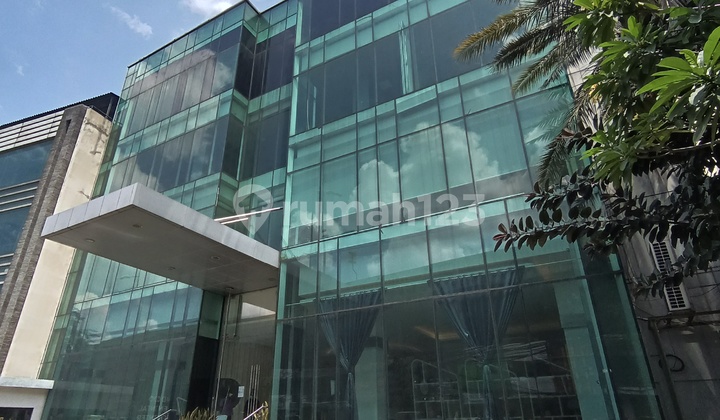 Gedung Bagus Strategis 4 Lantai Jual Cepat di Kebayoran Baru, Jakarta Selatan Gedung Bagus Strategis 4 Lantai Jual Cepat di Kebayoran Baru, Jakarta Selatan
