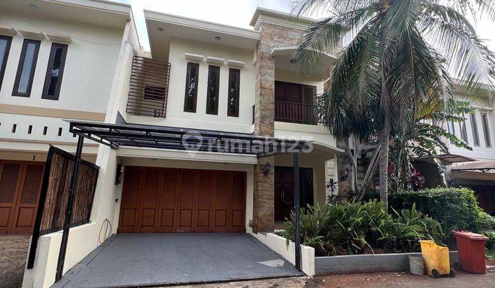 Hunian Mewah Townhouse Dijual Siap Pakai 2 Lantai di Fatmawati, Jakarta Selatan 1