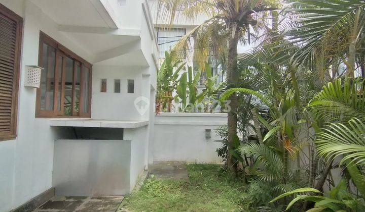 Villa Mewah Siap Huni 2 Lantai View Pantai di Pererenan - Bali 1