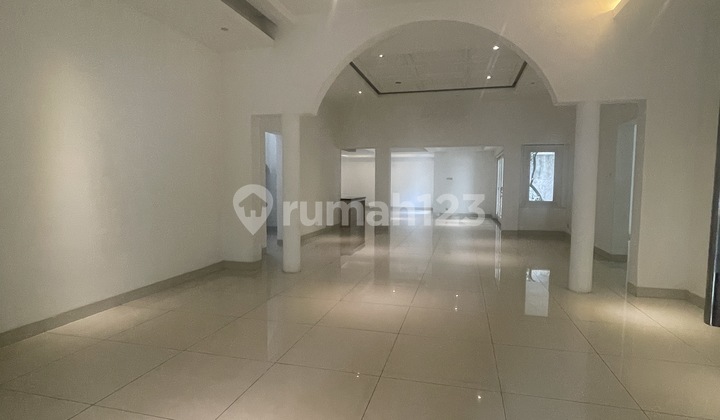 Luxury 2-Story Residence for Sale in Prime Menteng Location 2