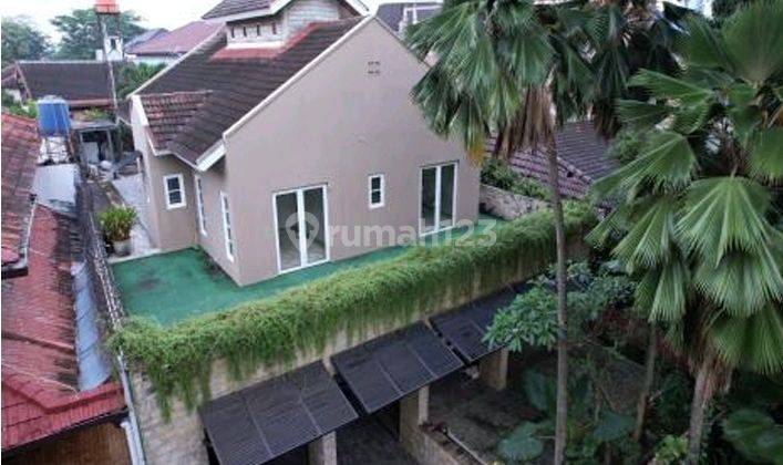 Rumah 2 Lantai Bagus Unfurnished di Pondok Indah, Jakarta Selatan 1