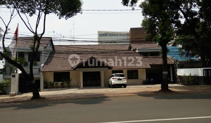 Jual Rumah Kantor, Kebayoran Baru Jaksel