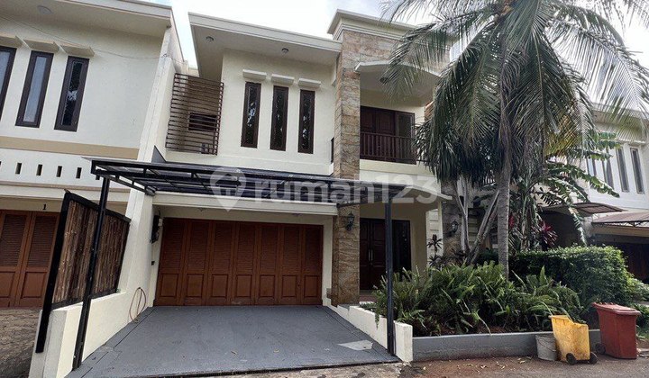 Rumah Mewah Dalam Cluster Fatmawati Townhouse 1