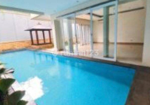 Luxurious Comfortable Townhouse In Pejaten, Jakarta Selatan  2