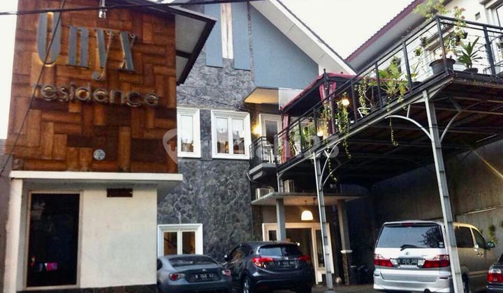 Guess House for Sale Good Price Strategic Bendungan Hilir Guess House for Sale Good Price Strategic Bendungan Hilir