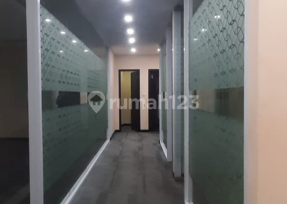 For Rent Mini Commercial Building Area SCBD Beside Kebayoran Baru Main Road For Rent Mini Commercial Building Area SCBD Beside Kebayoran Baru Main Road