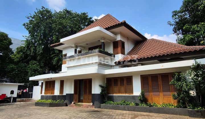 For Rent Luxury House Suitable for Office, Restaurant, etc. in Menteng 2