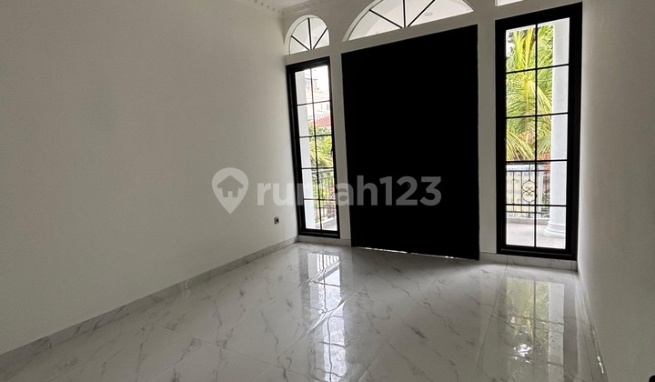 Disewakan Rumah Baru Minimalis Modern Siap Huni di Setiabudi 2