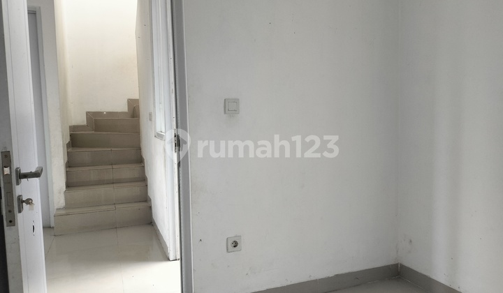 Rumah 2 Lantai Di Citraland Ngk Mayang Jambi 9