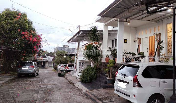 Rumah 2 Lantai Bagus di Perumahan Puri Mayang, Jambi 3