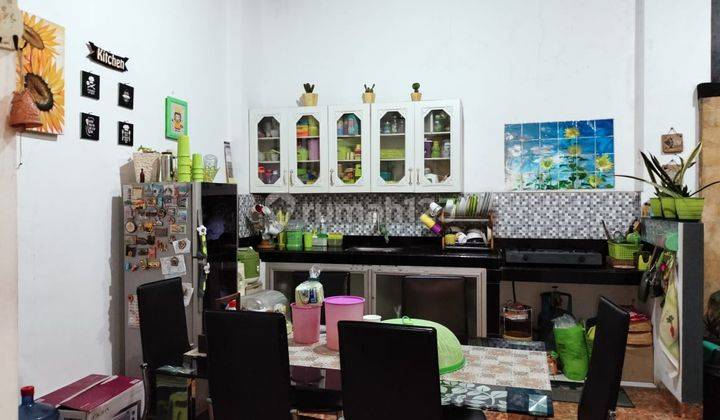 Rumah 2 Lantai Bagus di Perumahan Puri Mayang, Jambi 11