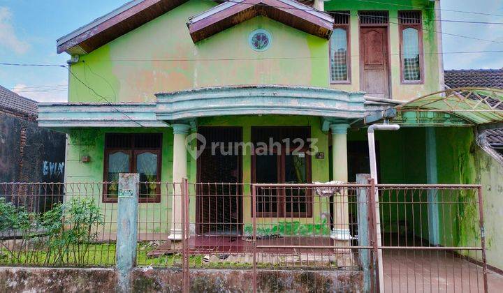 Rumah 2 Lantai di Perumahan Villa Kenali , Jambi 1