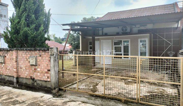 Rumah Furnished Royal Residence Terletak di Kotabaru Jambi, Tepatnya 15 Menit Dari Kantor Walikota. 1