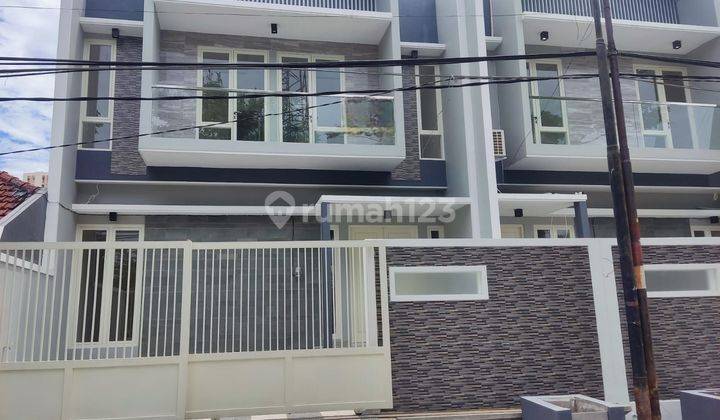 Dijual Rumah Baru Gress 2 Lantai Di Manyar 1