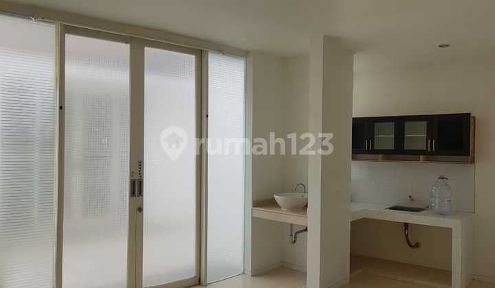 House For Sale Cheap Ready to Live In 2 Floors In Greenwood Citraland Utama 2