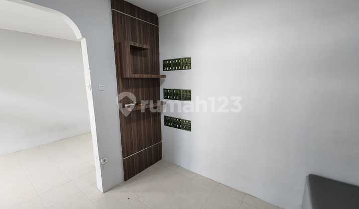 Rumah Daan Mogot Baru Kondisi Rapi Bagus Siap Huni Jalan Lebar Bebas Banjir 2