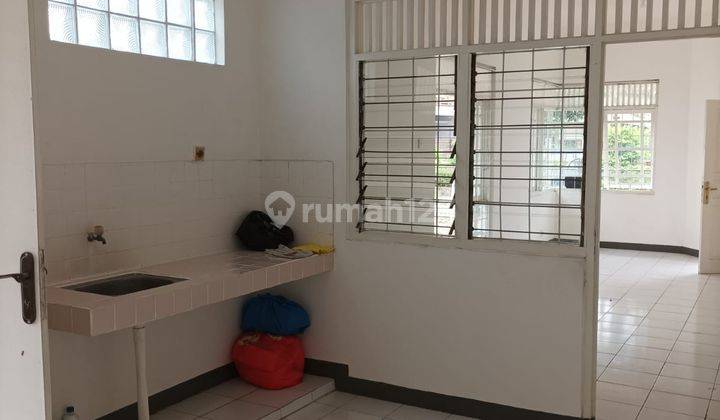 Rumah Taman Surya 2 Hoek Kondisi Rapi Atap Sudah Baja Ringan Nego 2