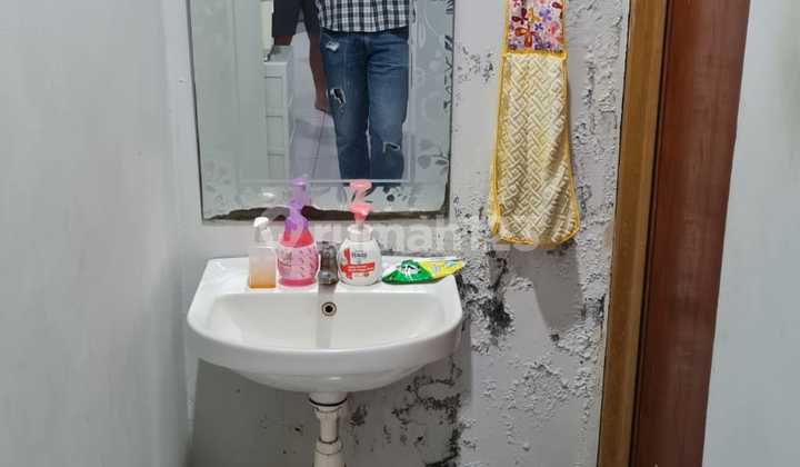 Disewakan Rumah Di Tanjung Duren. Furnished. Nego 7