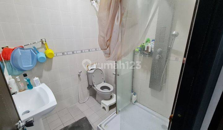 Disewakan Rumah Di Tanjung Duren. Furnished. Nego 15