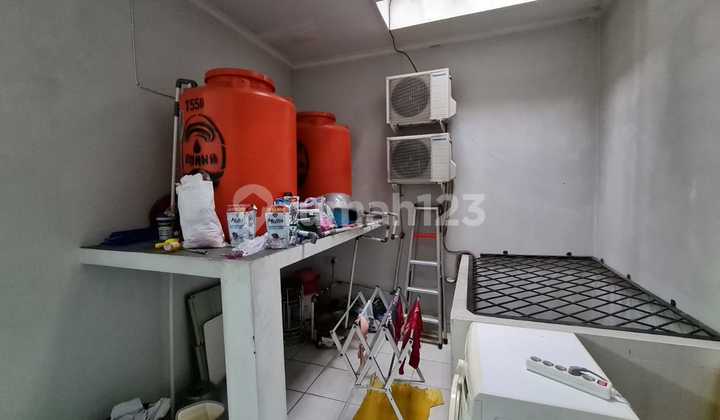Disewakan Rumah Di Tanjung Duren. Furnished. Nego 22