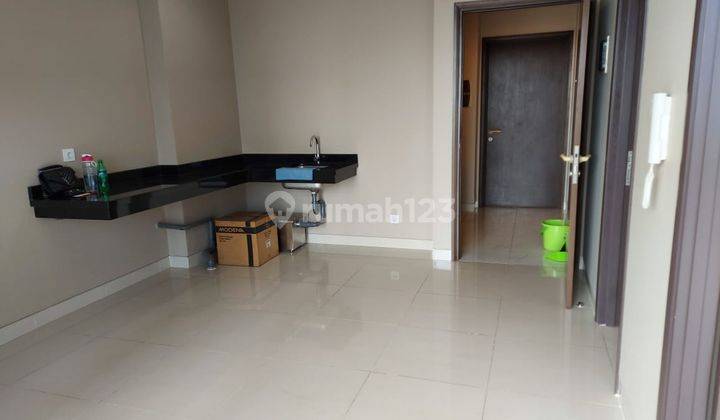 Apartemen Ciputra International. Lantai Rendah. Nego 10