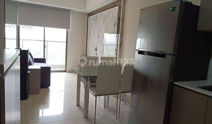 Apartemen Gold Coast 2 BR View City. Semi Furnished. Nego 2