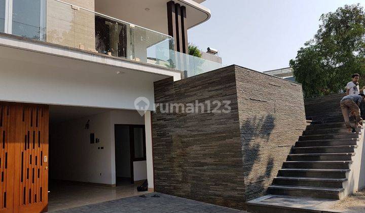 Rumah Hoek Pantai Indah Kapuk Brand New Minimalis, Kualitas Bangunan Bagus, Ada Kolam Renang 2