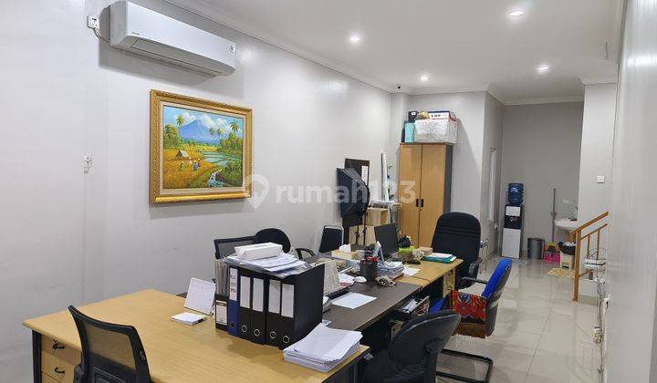 Ruko Mutiara Taman Palem 3 Lantai Hadap Boulevard Semi Furnished 1