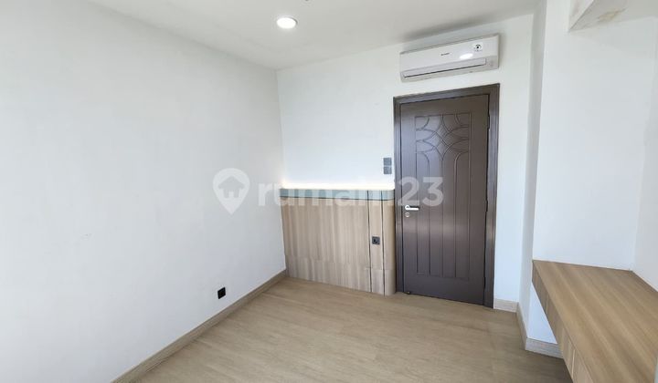 For Rent: Pearl Beach Apartment 3 BR Semi Furnished Negotiable Price 2