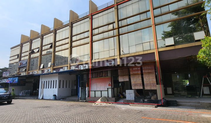 Twin Shophouse (Ruko) in City Resort, 3.5 Floors, Facing Main Road, Negotiable Price 2