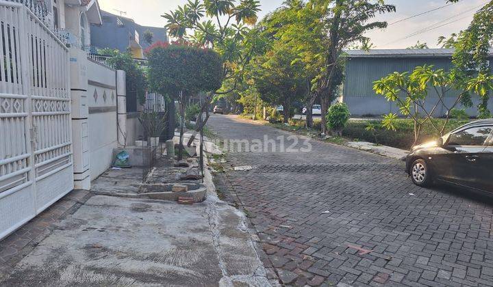 Rumah Taman Palem Lestari Depan Taman Parkir Ga Perlu Ribut Tetangga 2