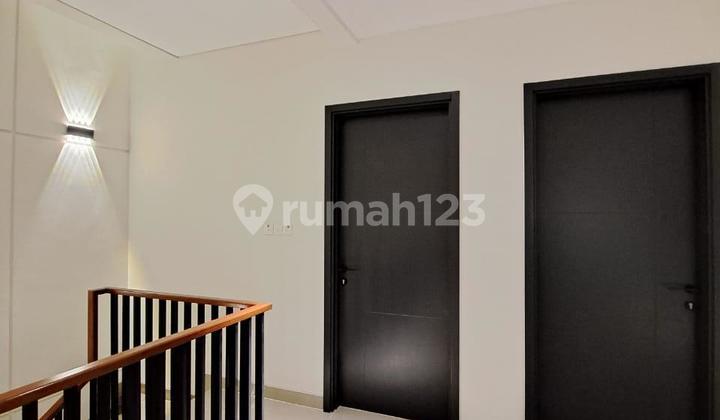 Carson Gading Serpong House, Renovated, Furnished, Good Condition, Negotiable Price. 2