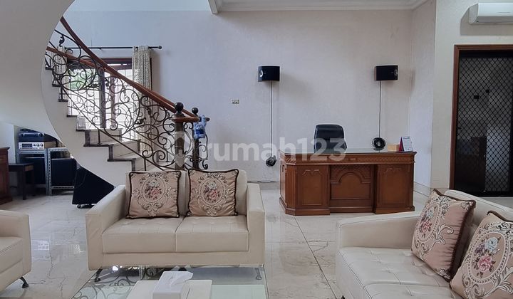 Muara Karang House 24x15 Marble Floor