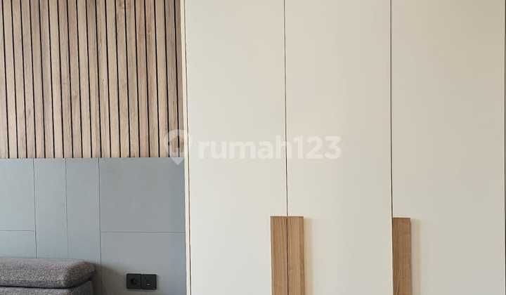 Apartemen Marigold Navapark 3 BR. Balkon Luas. Furnished. Harga Nego 2