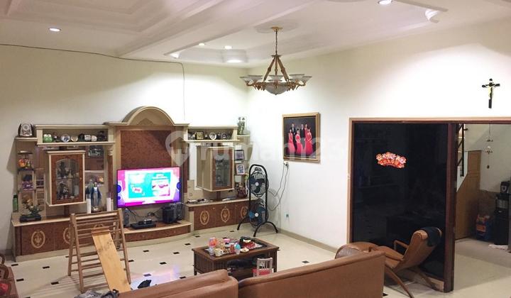 Dijual Rumah Taman Palem Lestari 10X20 Furnished