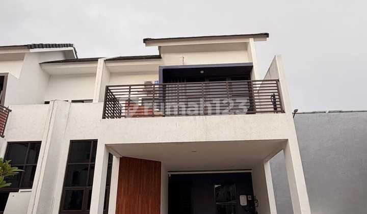 Dijual Rumah Aryana Karawaci Cluster Kristal 6X12 Sudah Renovasi Dijual Rumah Aryana Karawaci Cluster Kristal 6X12 Sudah Renovasi
