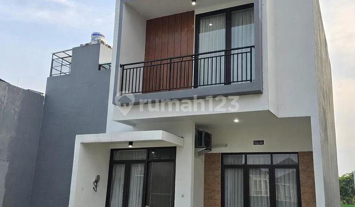 For Rent New House Pakuwon Citycluster Suvadiva Grand Island Modern 2-Story House, Minimalist Design & Ready to Occup For Rent New House Pakuwon Citycluster Suvadiva Grand Island Modern 2-Story House, Minimalist Design & Ready to Occup