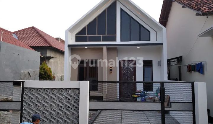 Rumah Wisma Tirta Agung, Gunung Anyar Rungkut Surabaya