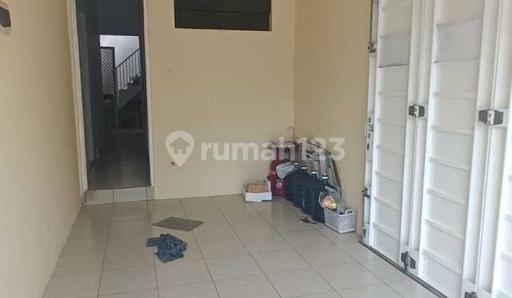 Move-in Ready Home in San Antonio, Pakuwon City, Near Araya, Merr, Its, Galaxy Mall 2