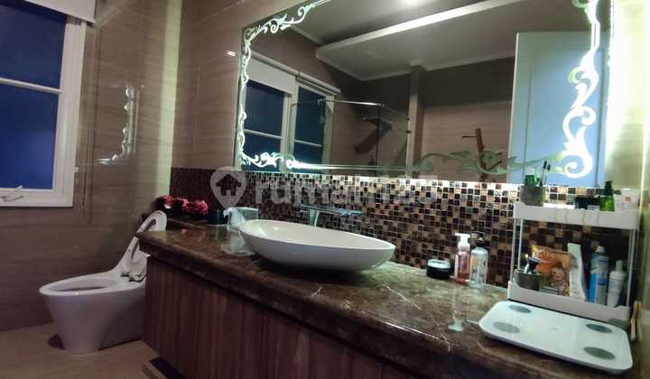 Rumah Puri Galaxy Cluster Favorite Bamboo Lake