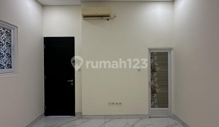 Sunset Beach Ocean Park Kenjeran Surabaya House 2