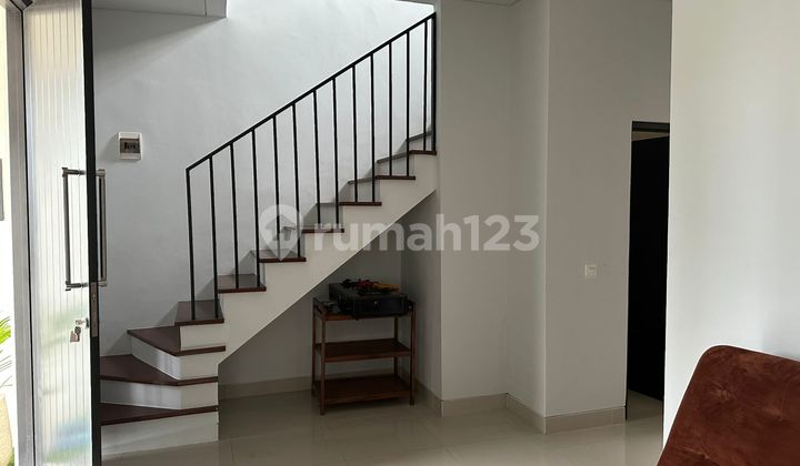 For Rent New 2-Story House Mentari Beach Surabaya Near Pakuwon City, Merr Road, Kenjeran Road For Rent New 2-Story House Mentari Beach Surabaya Near Pakuwon City, Merr Road, Kenjeran Road