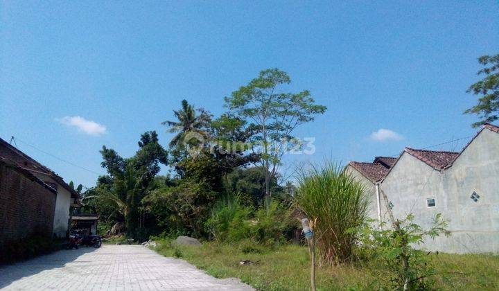 Tanah 3 menit Pasar Tempel Mangku Jalan Utama Turi Sleman Jogja  2