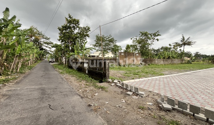 Hook Tanah Tepi Aspal Jl Kaliurang Timur Jogja Siap AJB