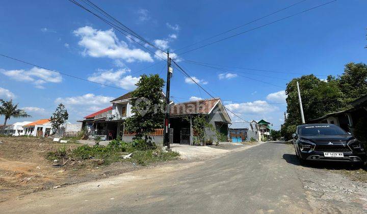 Tanah Sleman Utara 1km Stadion Maguwharjo Jogja 2