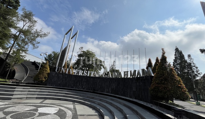 5 menit Bundaran UGM Prospes Kost Tanah Jogja 