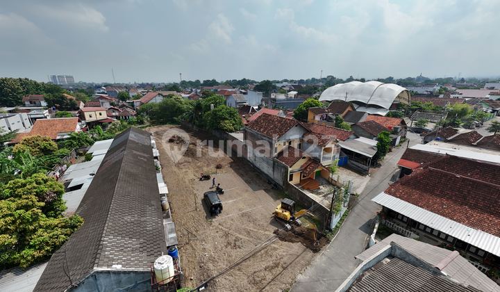 Land 200M to Kaliurang Street KM 8 North Sleman Land 200M to Kaliurang Street KM 8 North Sleman