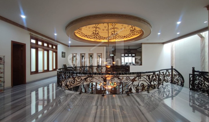 Rumah Mewah di Taman Anggrek Sebelah Mall Festival Citylink 2