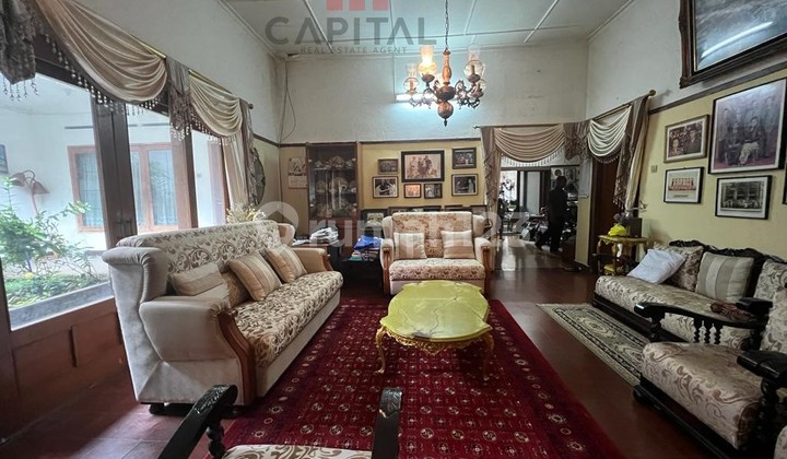 Rumah Besar Terawat SHM Mainroad Sayap Sukajadi, Bandung Harga Murah