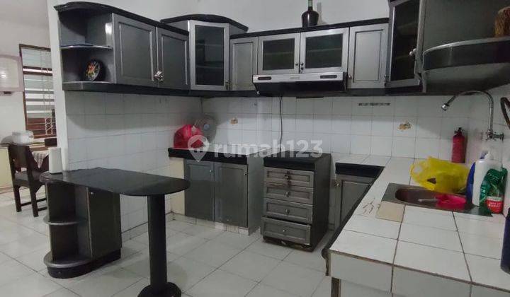 Sewa Rumah Sayap Pajajaran. Rumah Terawat Dan Siap Huni.  11